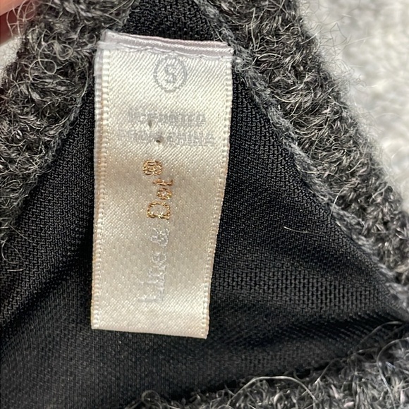 NWT Line & Dot Wool Mohair Sequin Back Detail Sweater Charcoal Gray Sz S - Picture 10 of 12